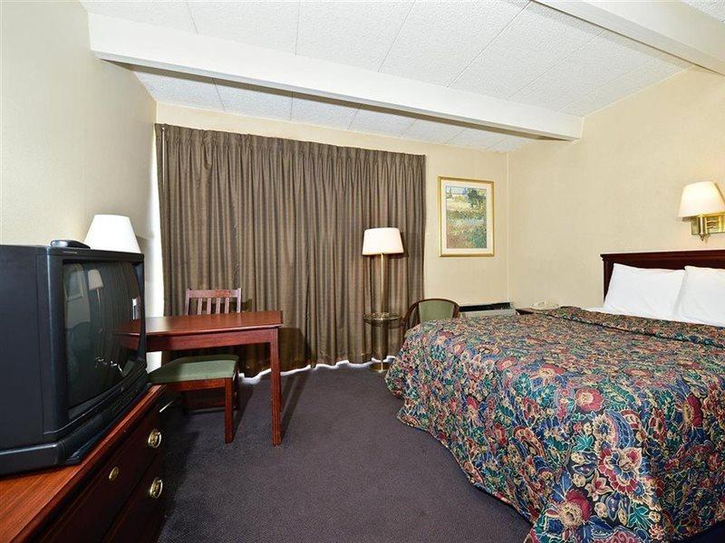America'S Best Value Inn Phillipsburg Easton Esterno foto